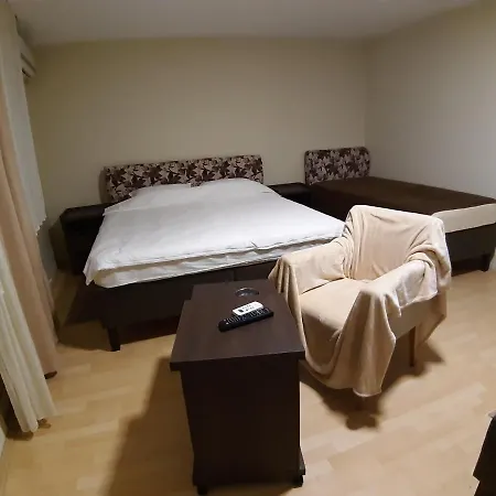 Apartment Mimoza 2 *