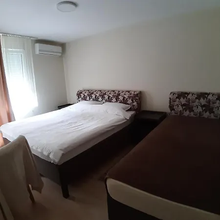 Mimoza 2 Apartment